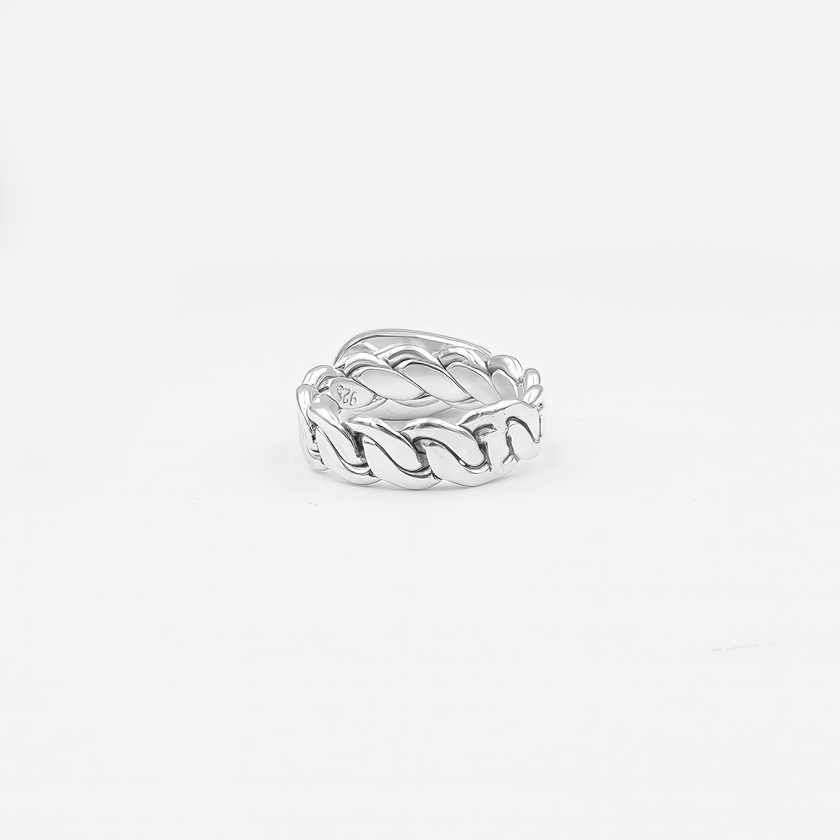 Silver ring with raw aquamarine