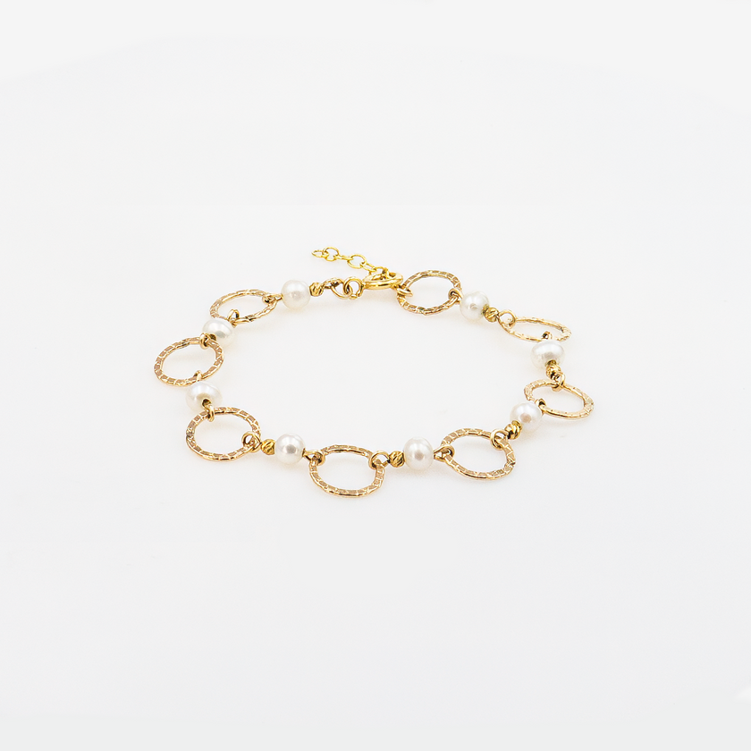 Bracelet without stones