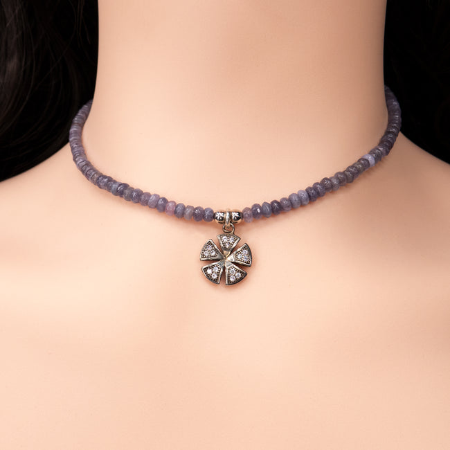 Silver and agate necklace