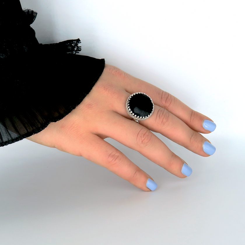 Silver ring with onyx