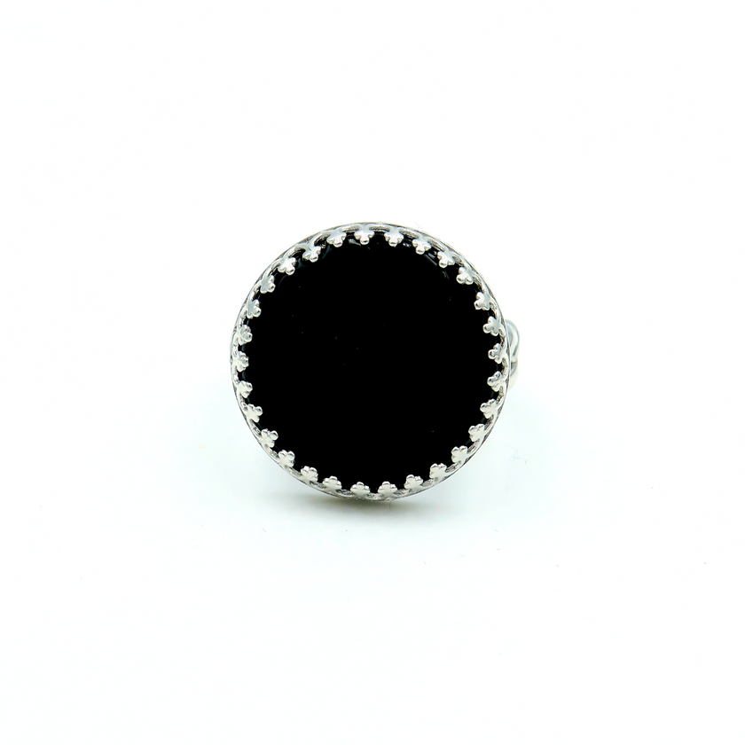 Silver ring with onyx
