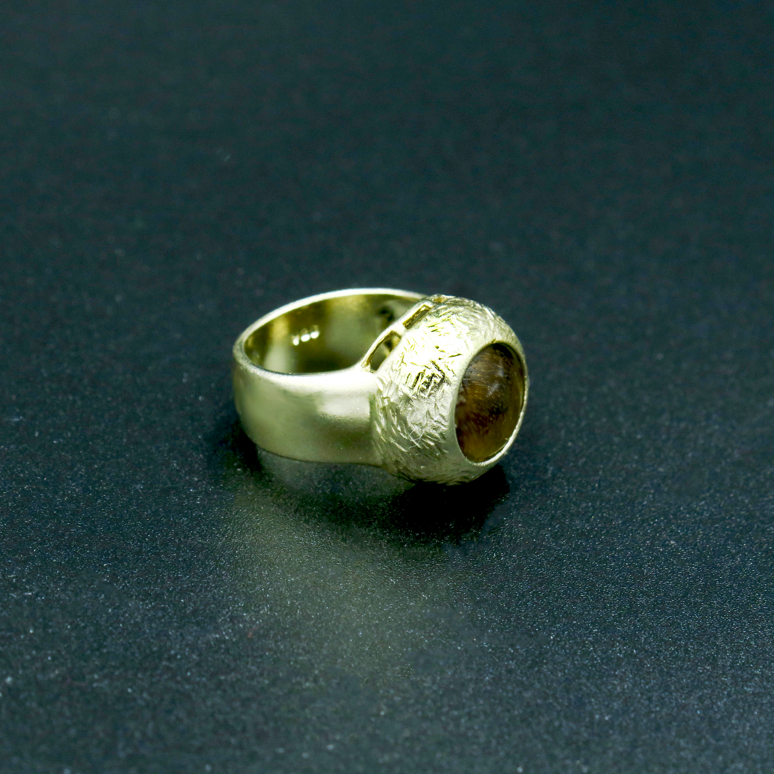 טבעת כסף 925 עם עיין טיגר