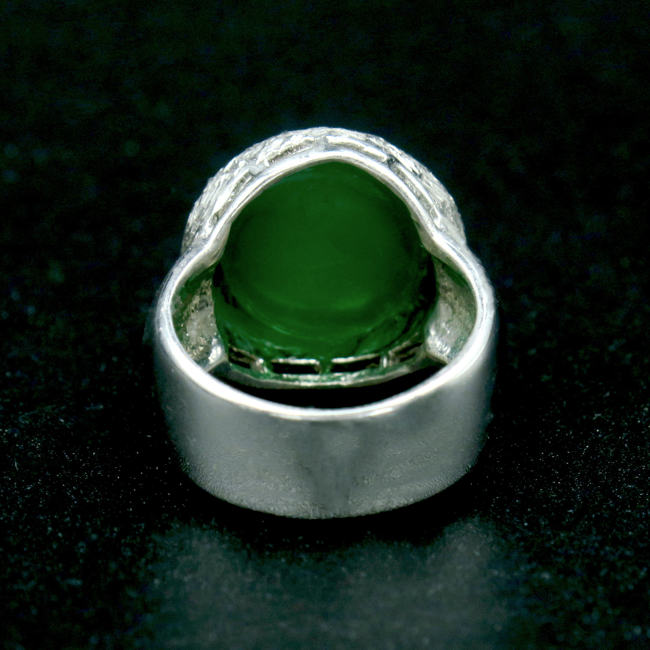 טבעת כסף 925 עם אגת ירוק