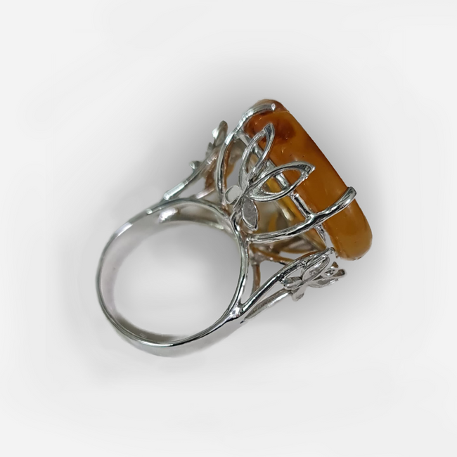 Silver ring with yellow agate stone