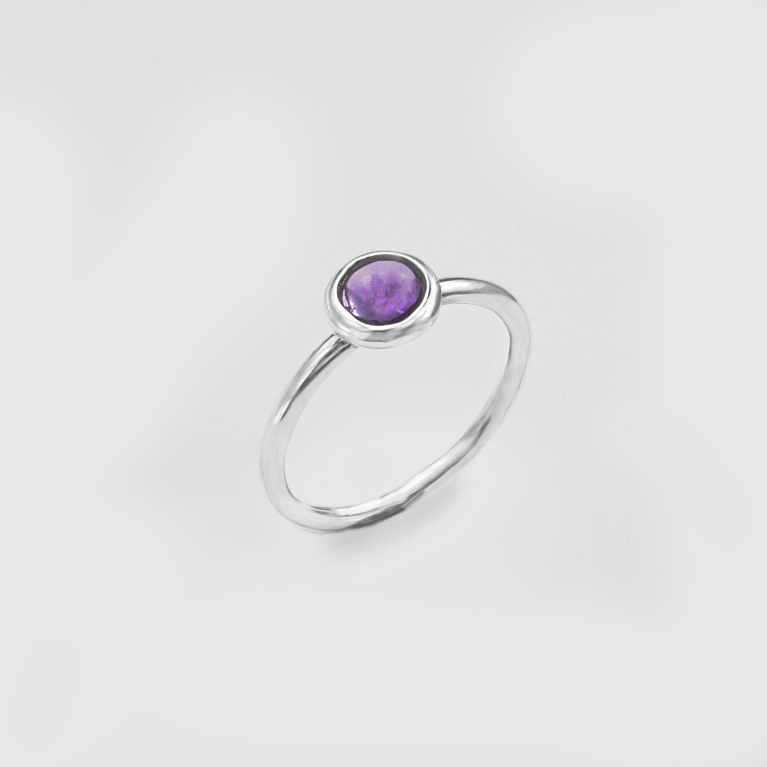 טבעת זהב 14 קרט עם אמטיסט