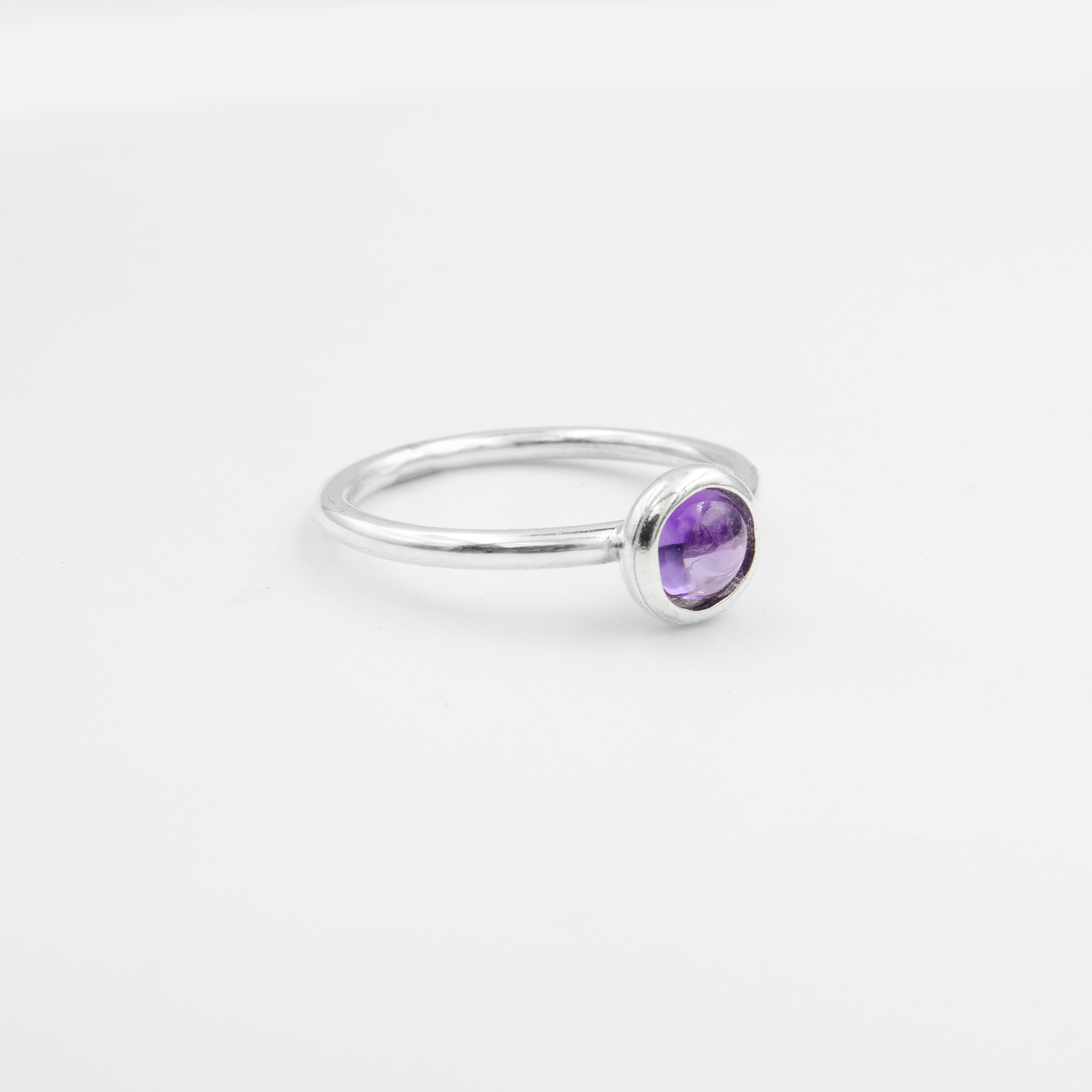 טבעת זהב 14 קרט עם אמטיסט