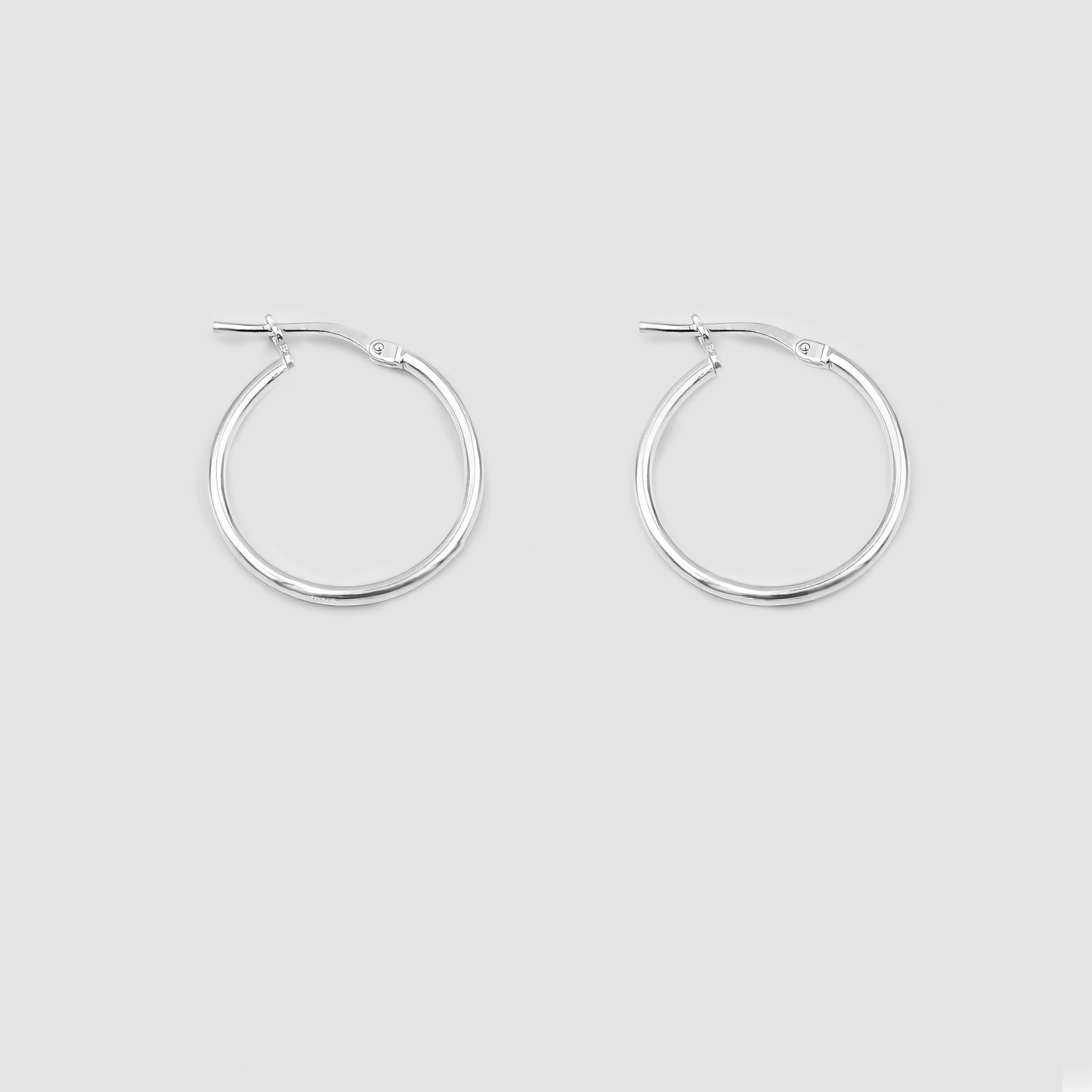 עגילי חישוק  גדולים