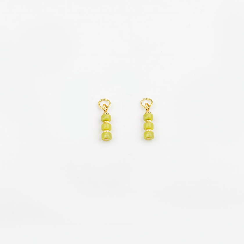 צ'ארם עם אבני כריזולייט