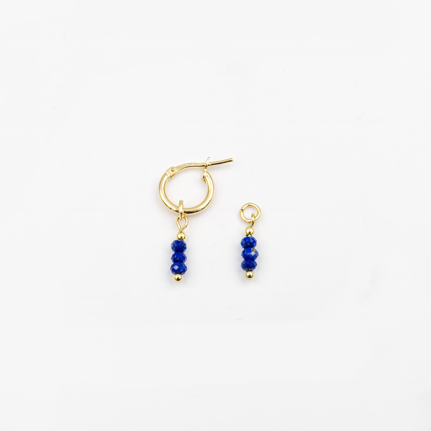 Nataly עגילים עם צ'ארמים ליאפיס