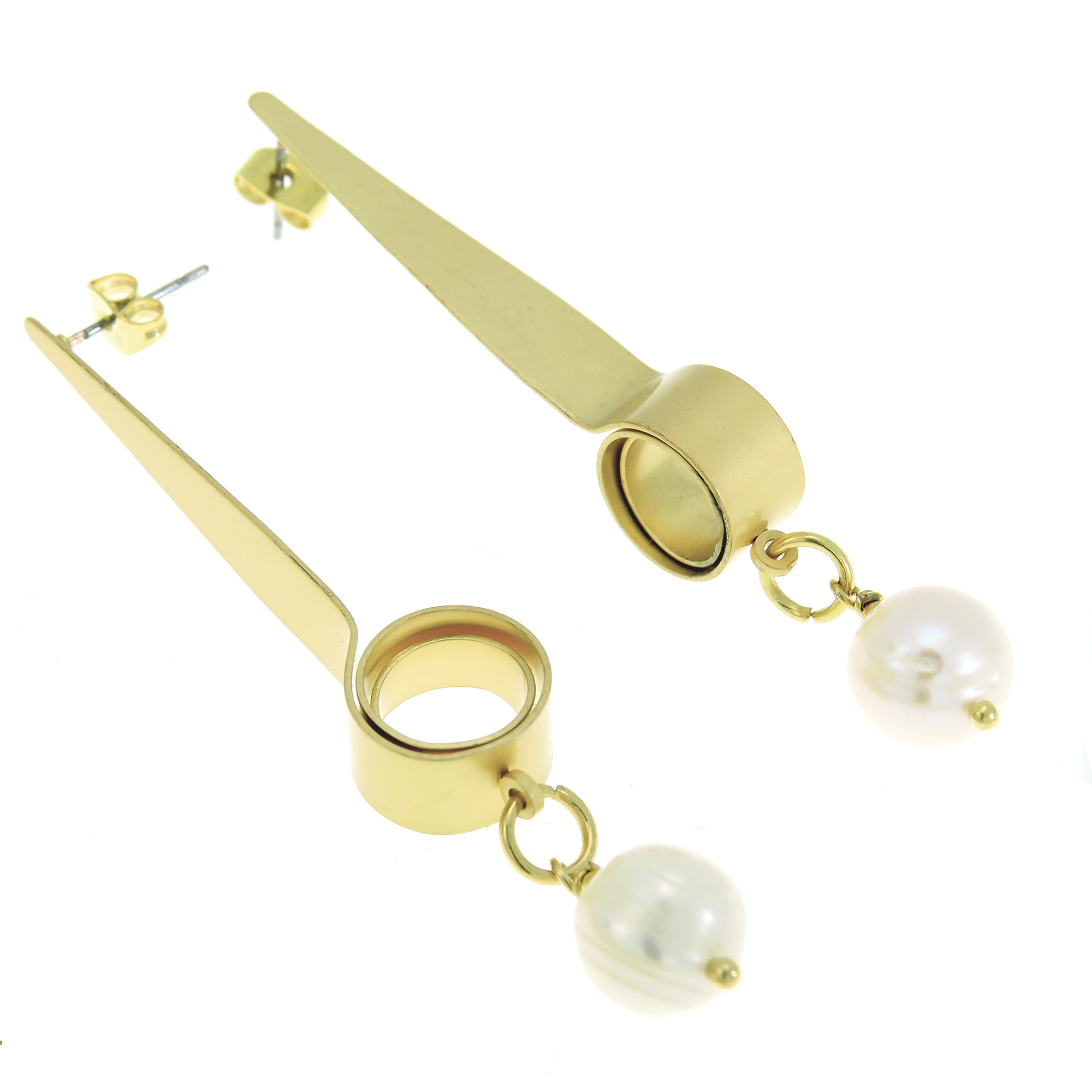 עגילים ארוכים אופנתיים עם פנינה