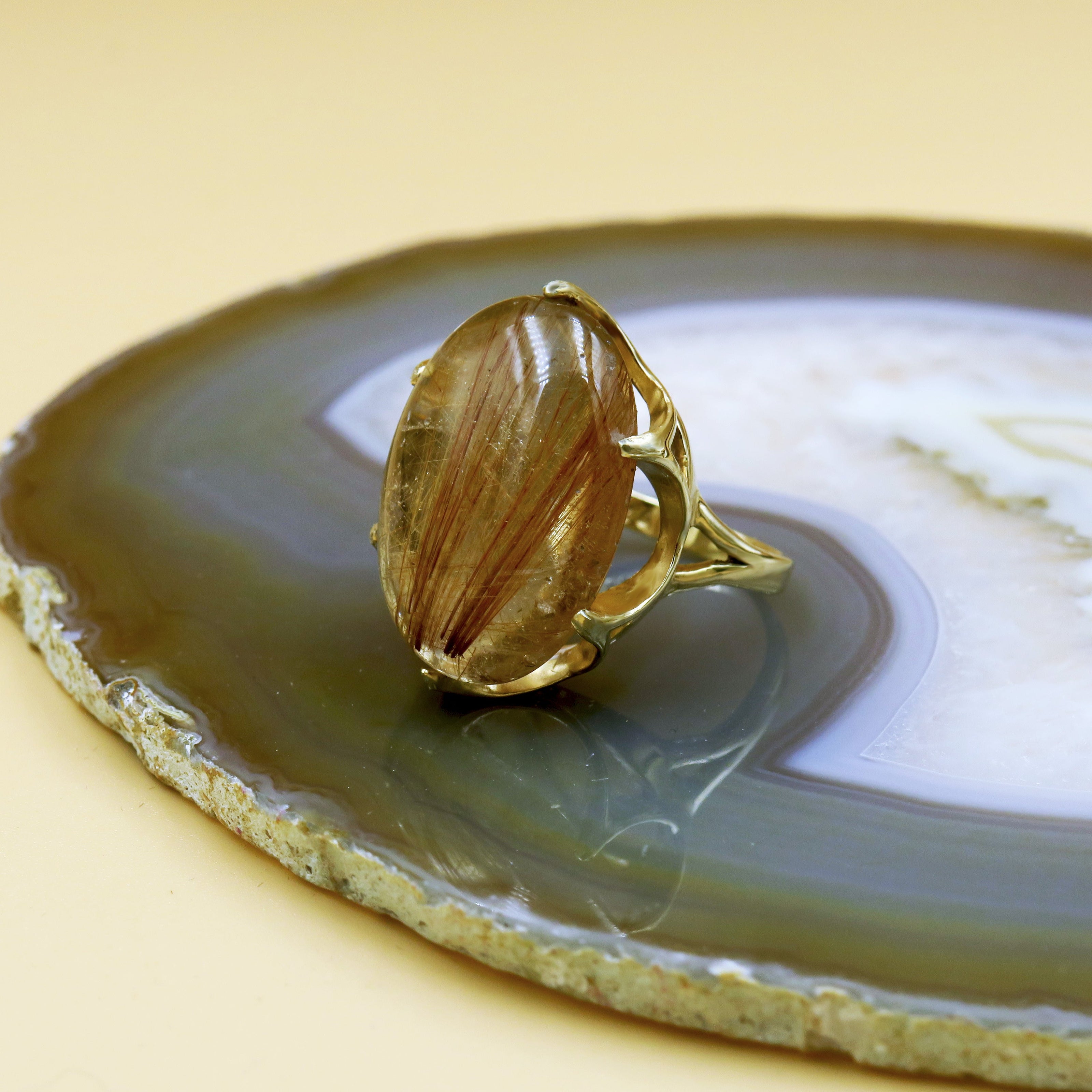 טבעת כסף עם רוטיל קוורץ