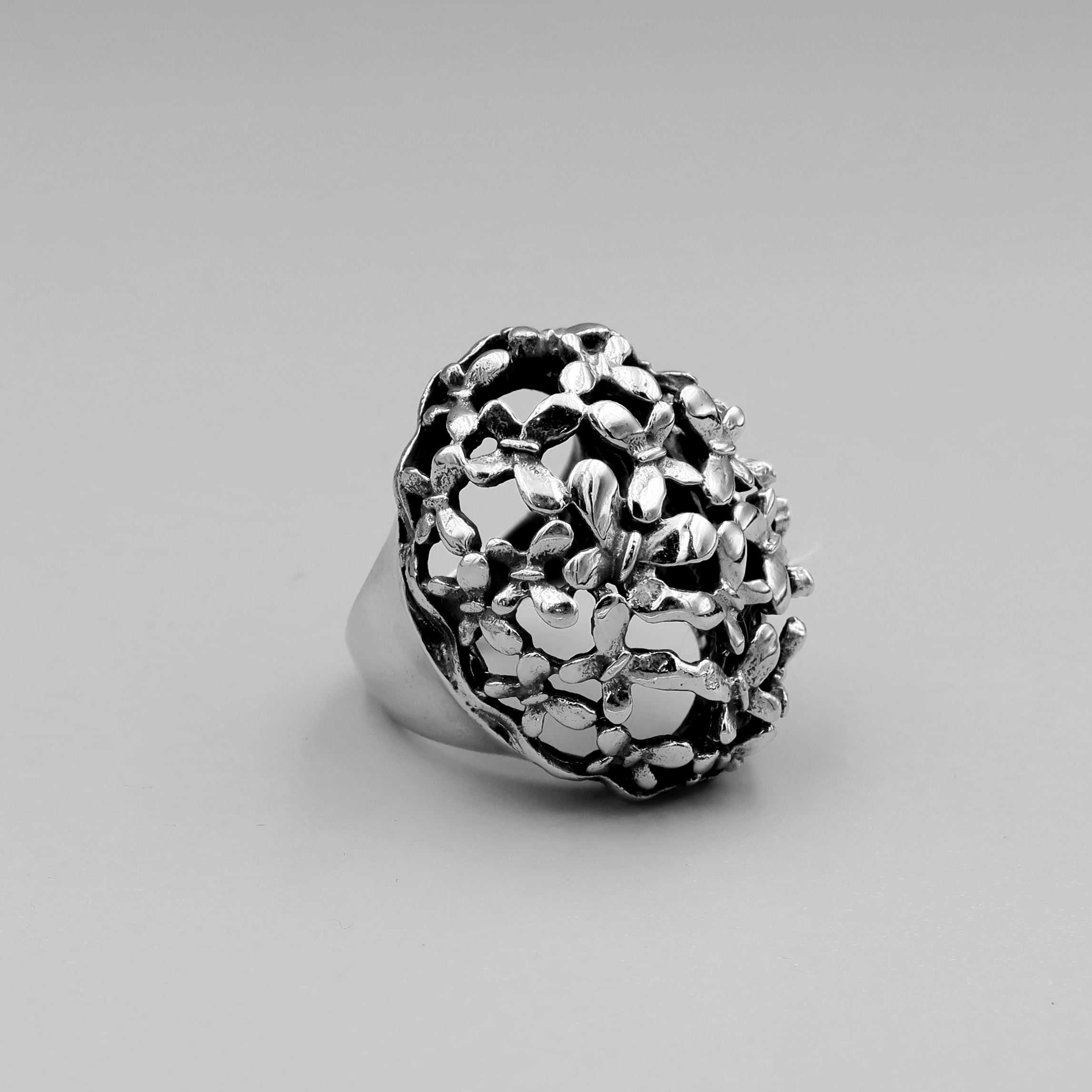 Silver butterfly ring