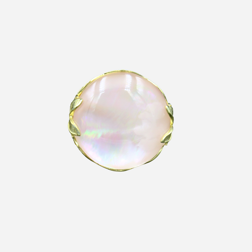 טבעת כסף עם אם פנינה בגוון ורוד עדין