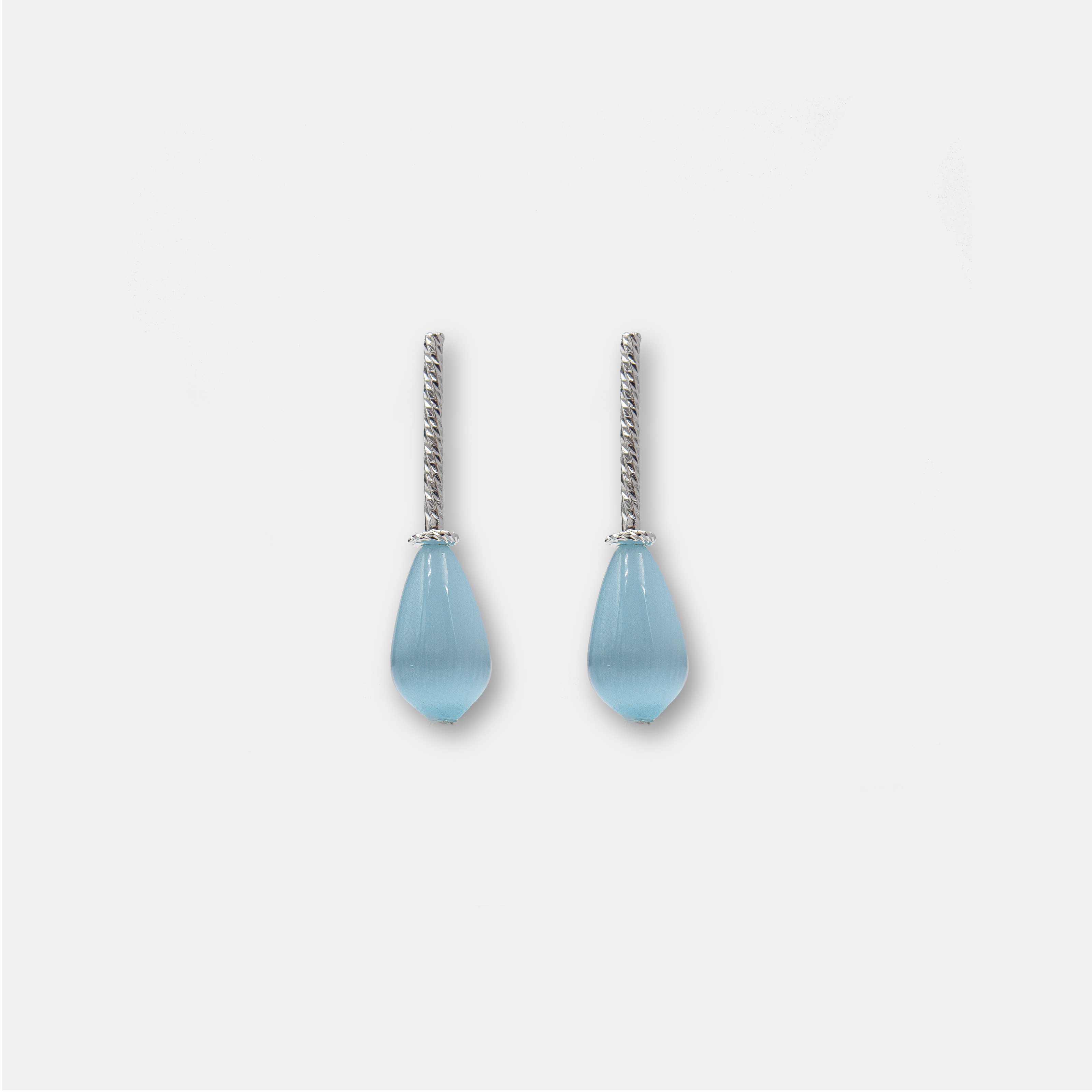 עגילי זהב עם אופליט תכלת