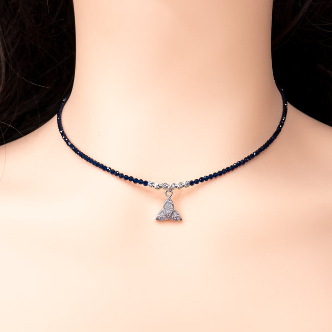 Onyx necklace with silver pendant