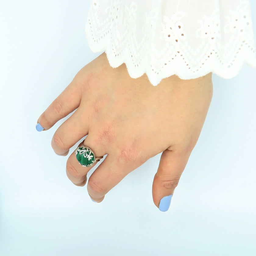 טבעת כסף עם מלאכיט טבעי