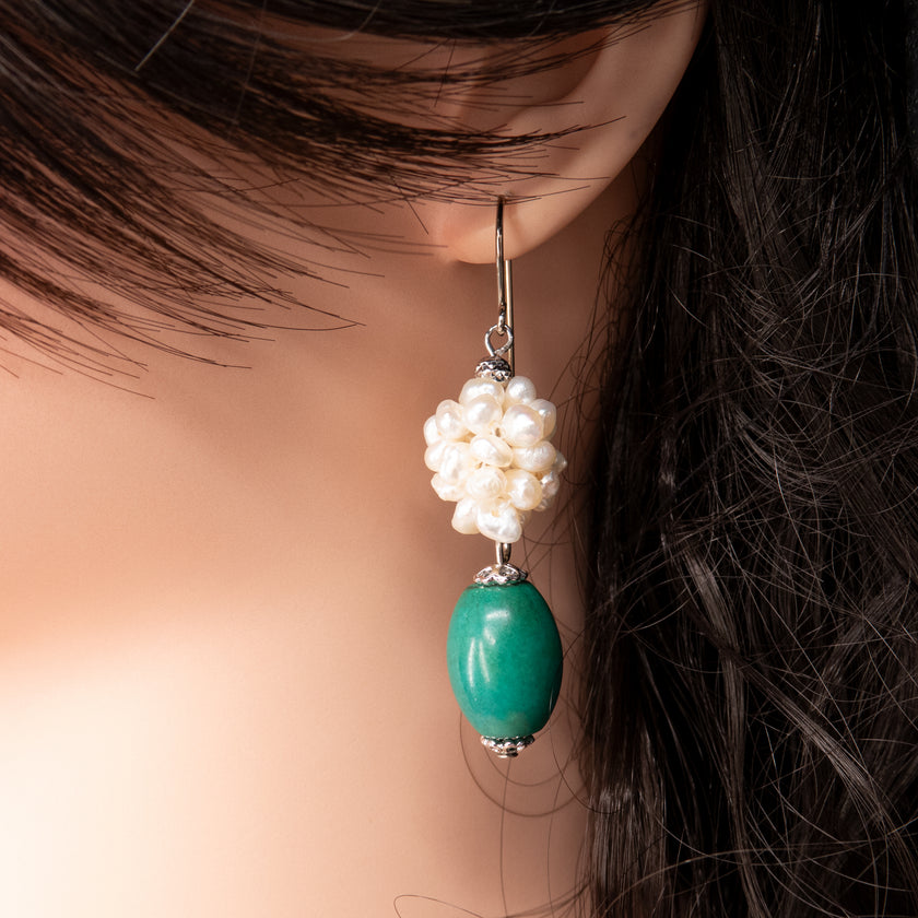 Silver hanging earrings with turquoise and pearls