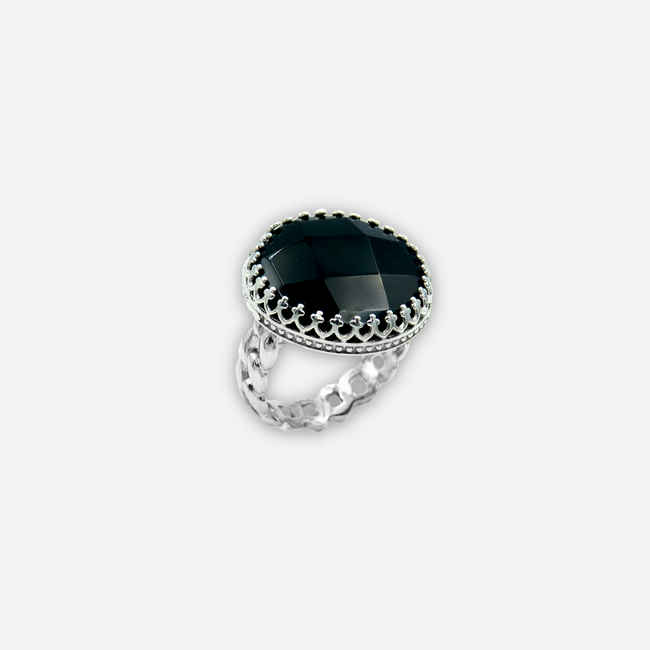 Silver ring with onyx
