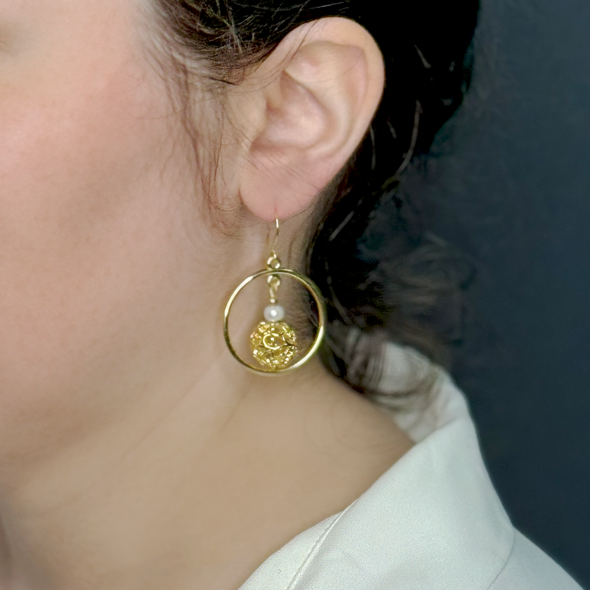 עגילי פנינה מעוצבים