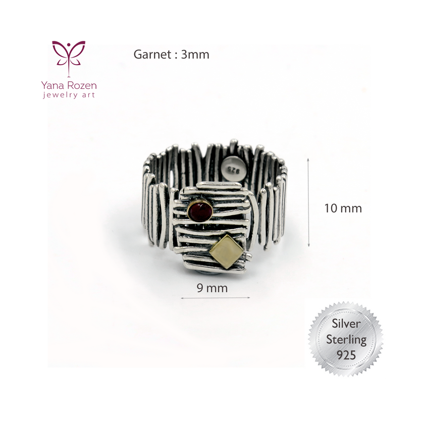 טבעת כסף עם אבן גארנט