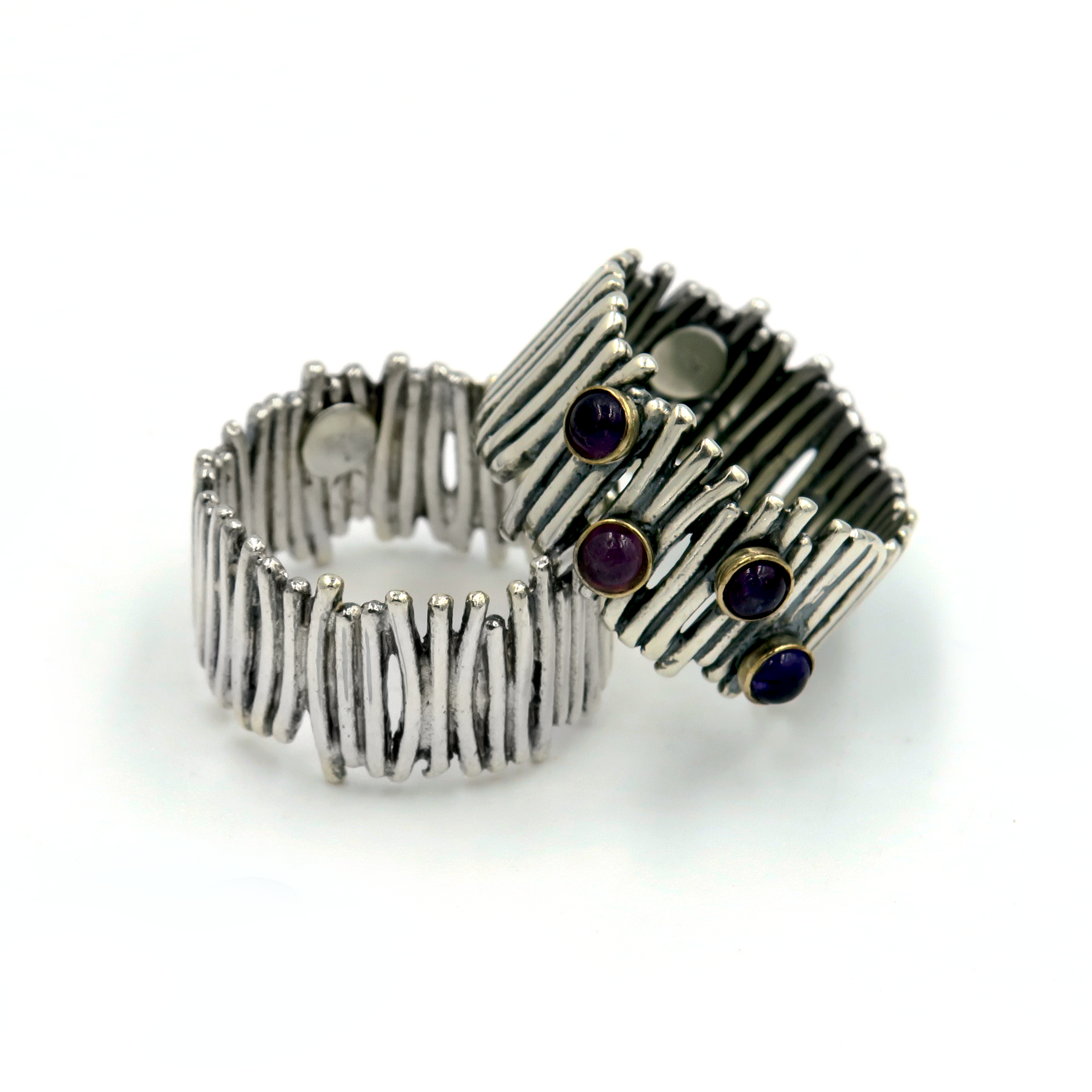 טבעת כסף עם אבני אמטיסט