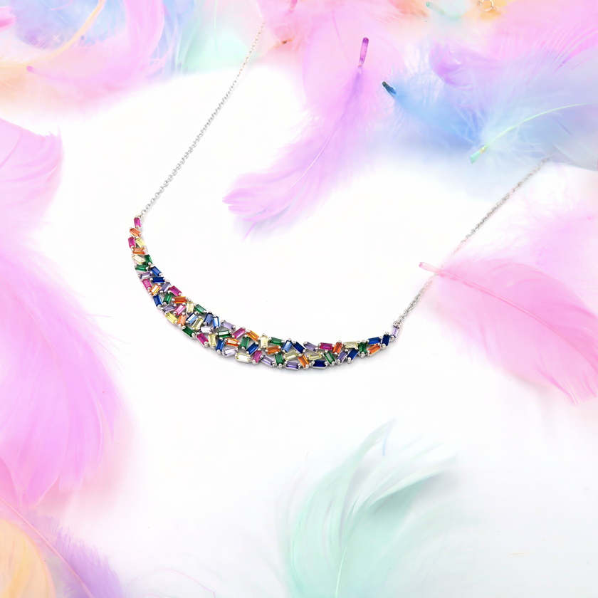 שרשרת כסף אלגנטית עם לב מולטיקולור – מבט ראשון שמרגש, מבט שני שממכר. פריט חובה לאוהבות תכשיטים בעלי נוכחות עדינה ומשמעותית.
#תכשיטשובהעין #לבעםצבעים #שרשרתקסומה #תכשיטיםאלגנטיים #JewelryWithStyle #מתנהמרגשת #JewelryHearts