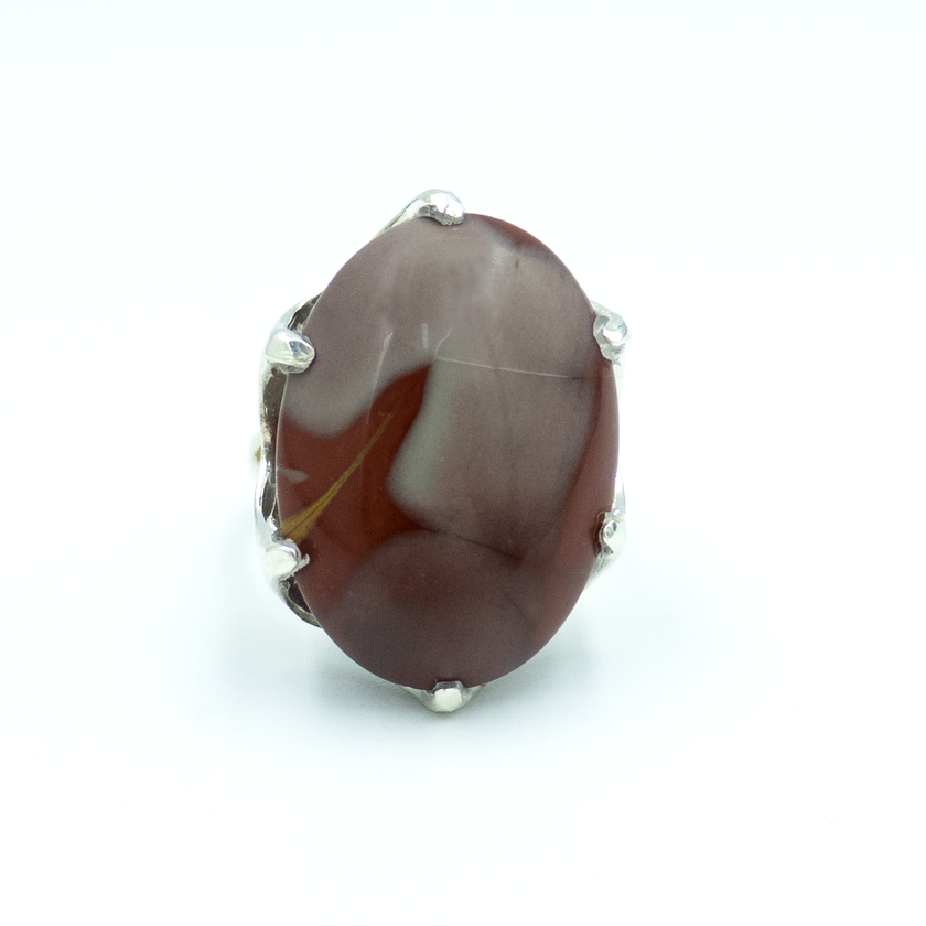 טבעת כסף משולבת עם אבן מוקייט