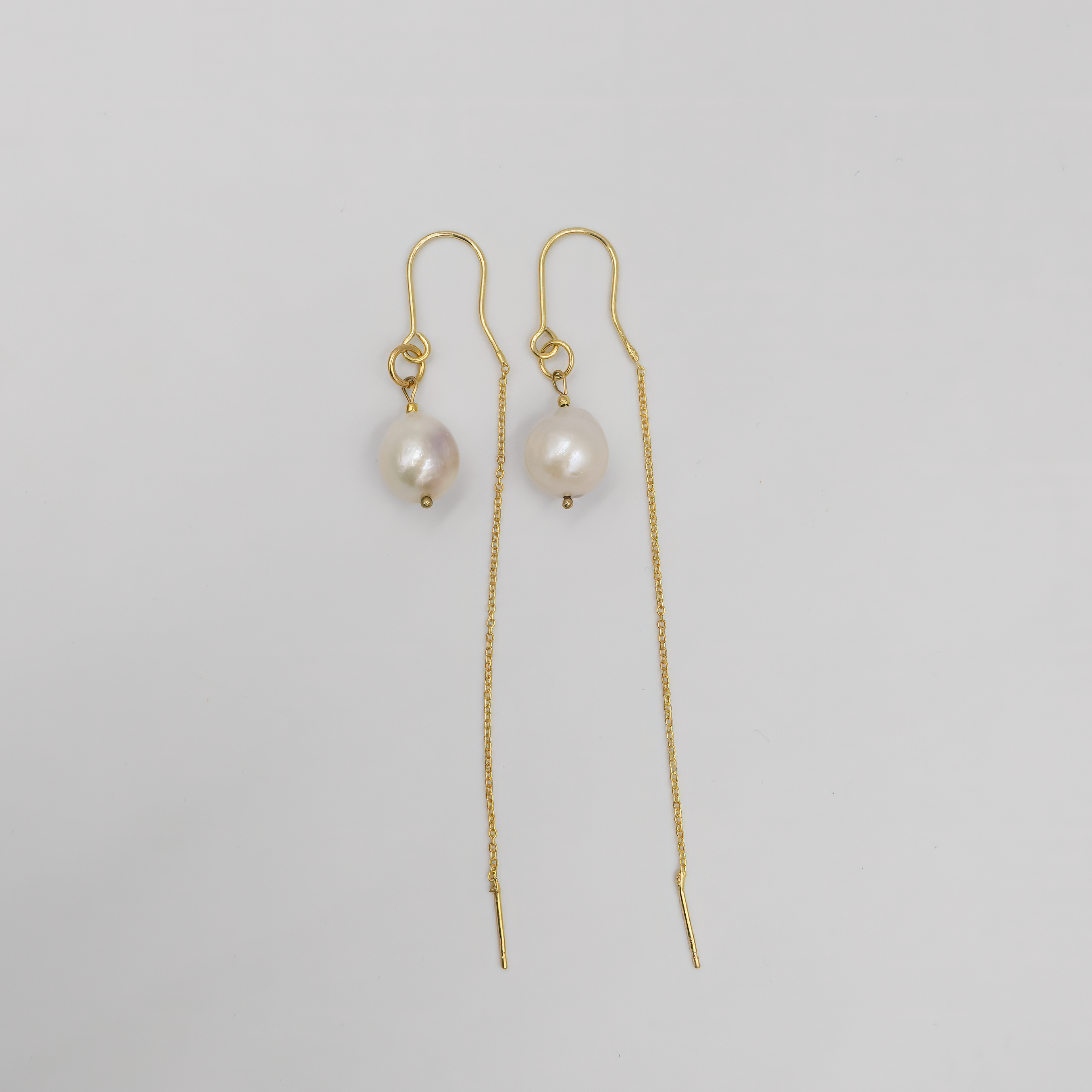 עגילי שרשרת עם פנינה