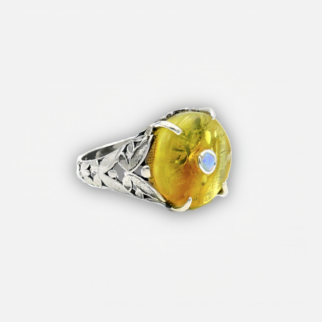 Silver ring with yellow agate stone