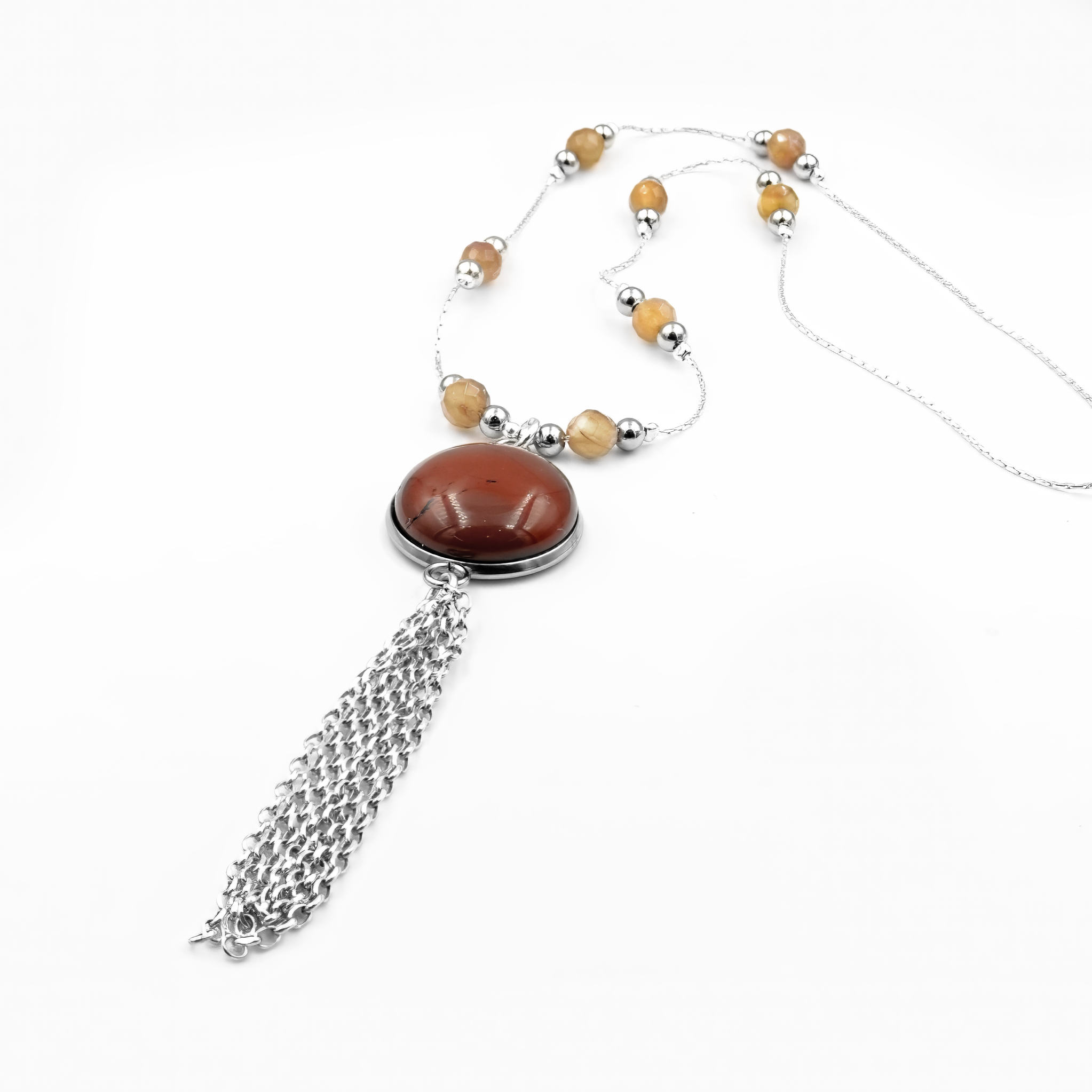 שרשרת עם תליון ג'ספר אדום