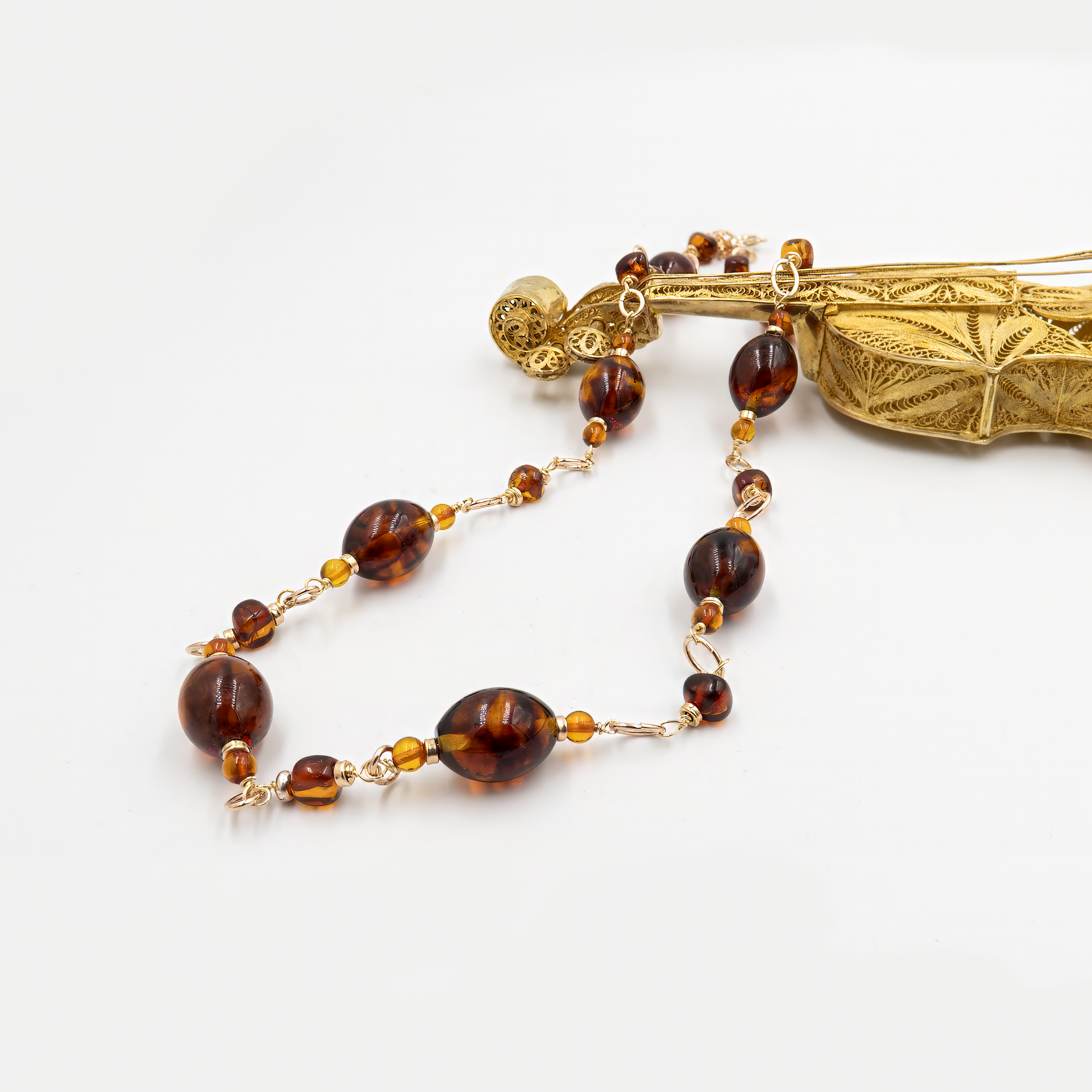 שרשרת ענבר דבש