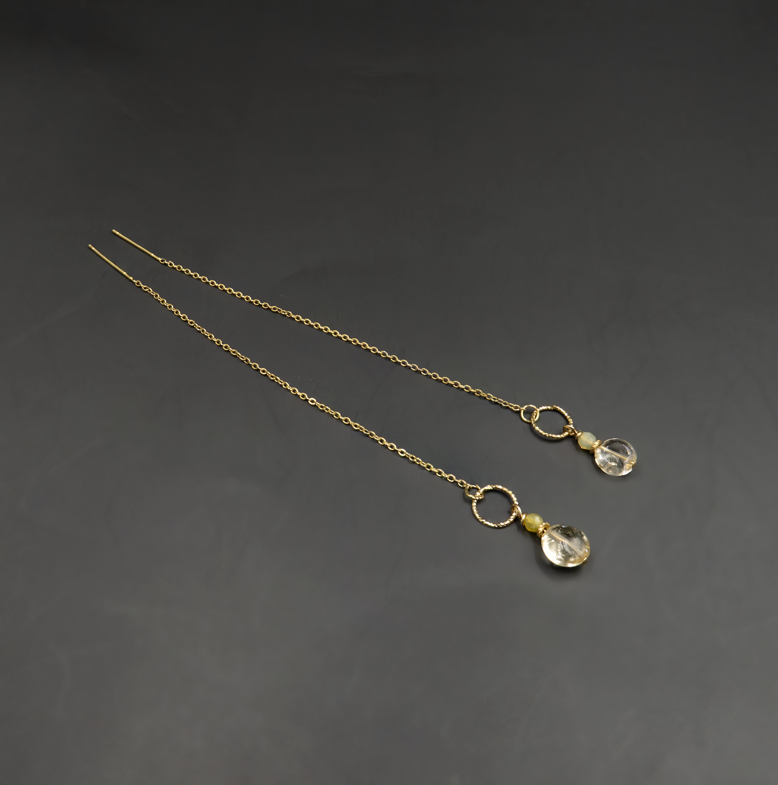 עגילי זהב 14 קראט עם טופז ואופל