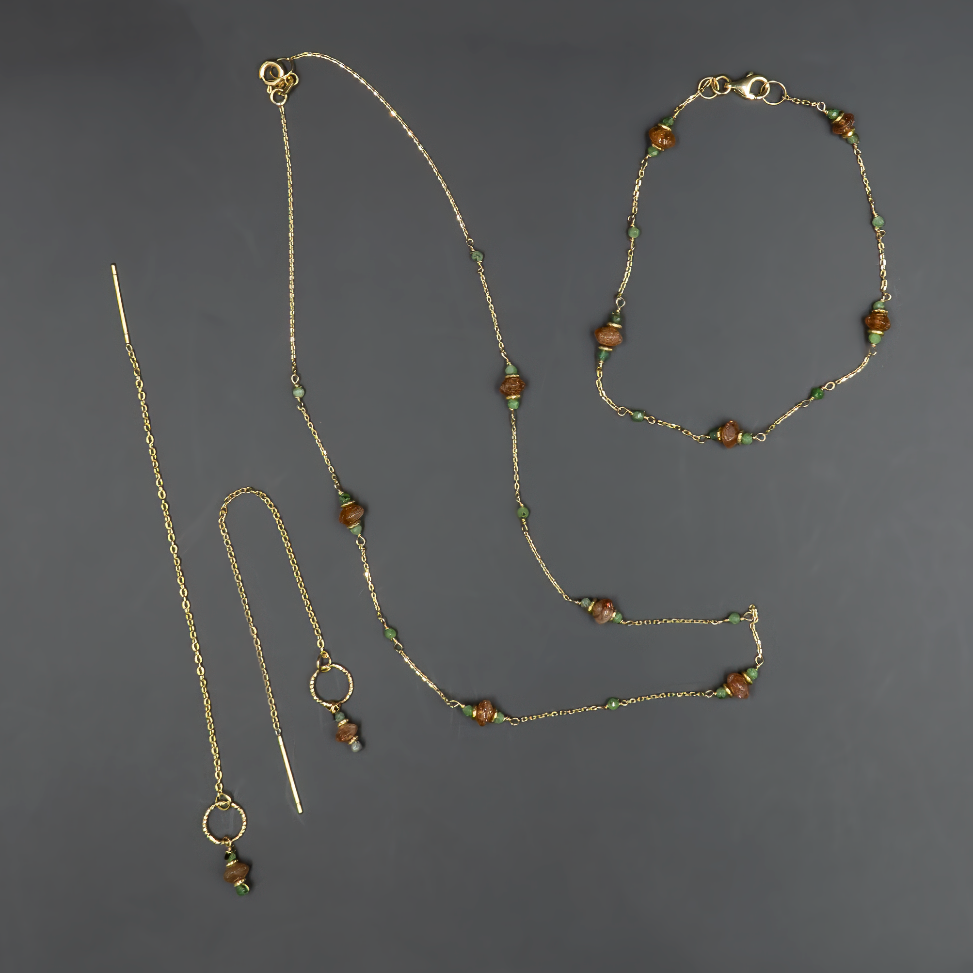 צמיד זהב 14 קראט עם סנסטון ורובי זוייסייט