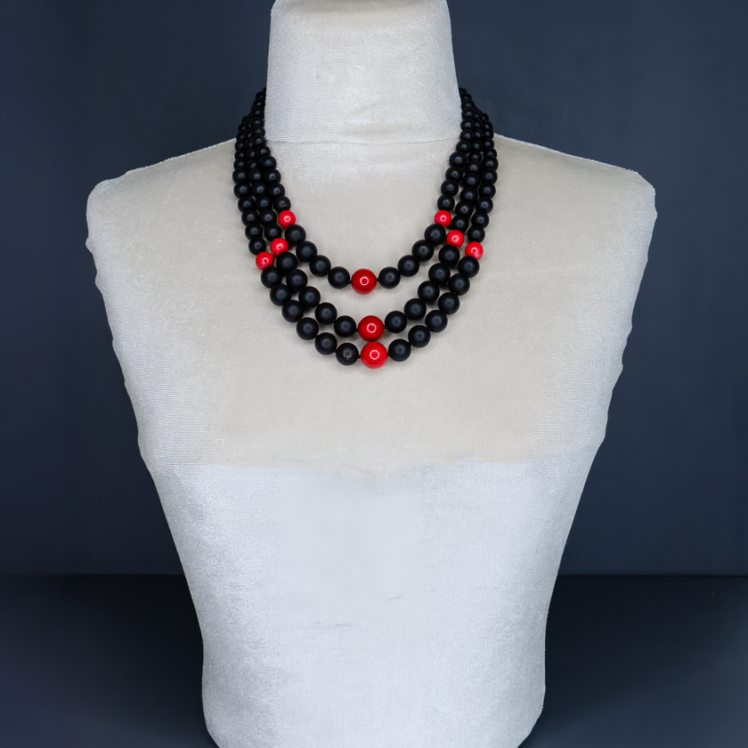 שרשרת אגט שחור ואלמוג