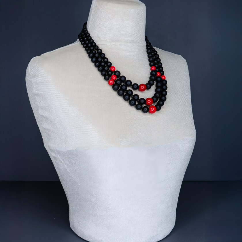 שרשרת אגט שחור ואלמוג