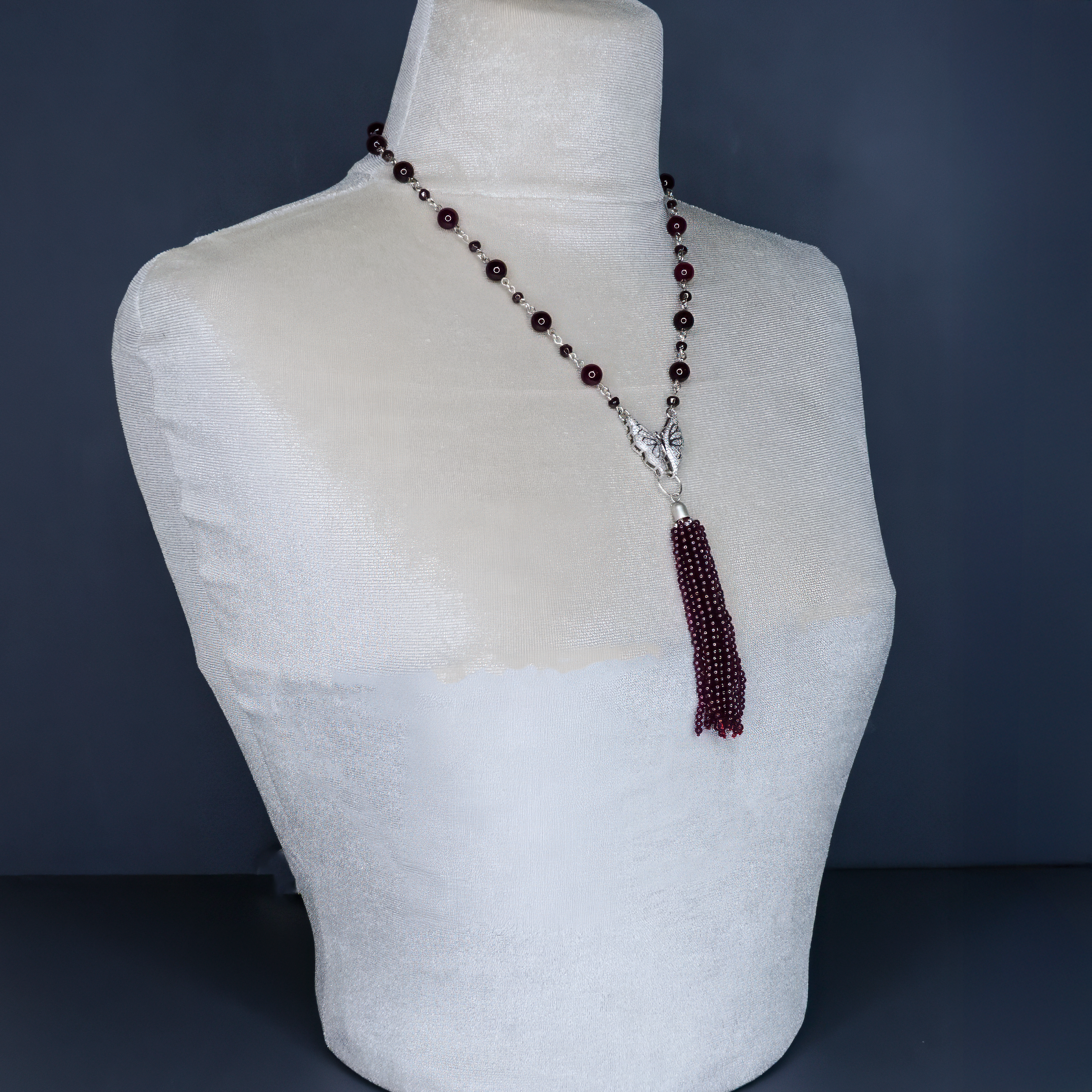 ענק אבני גרנט MILI