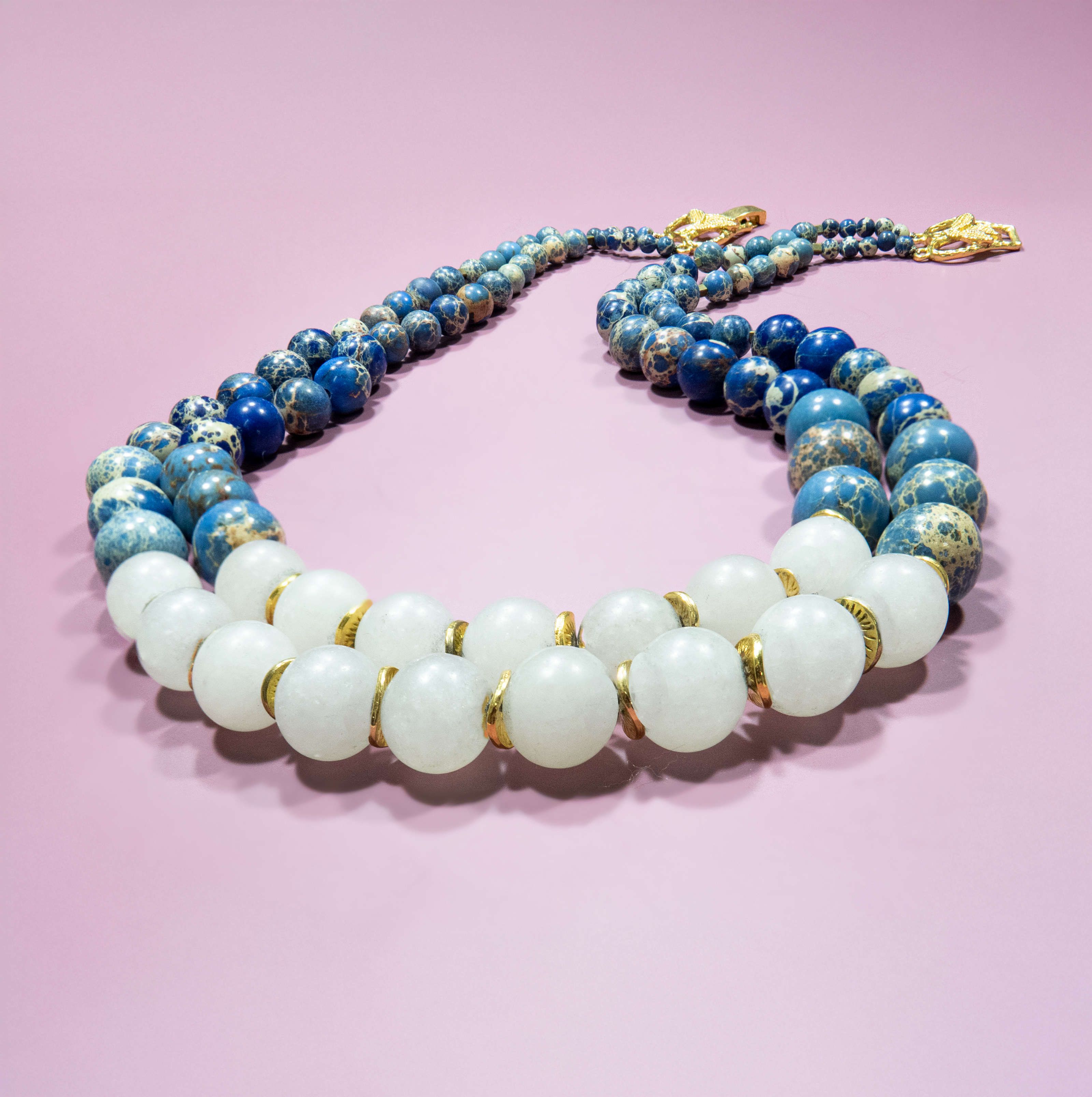 שרשרת של ישפה וקוורץ לבן