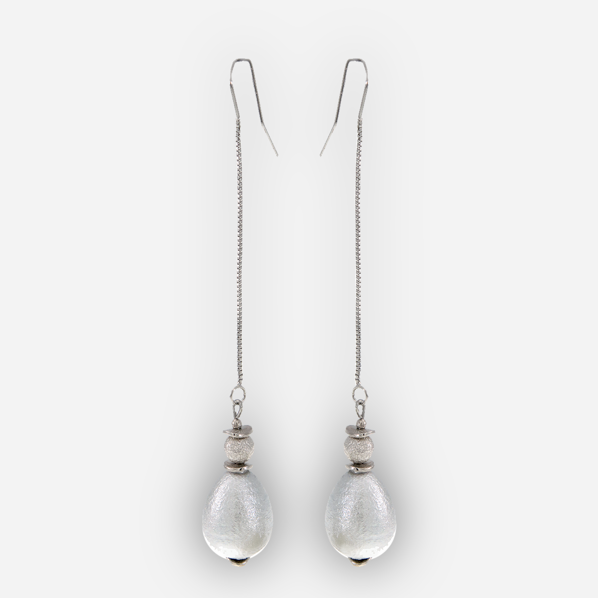 עגילים עם פנינת כותנה