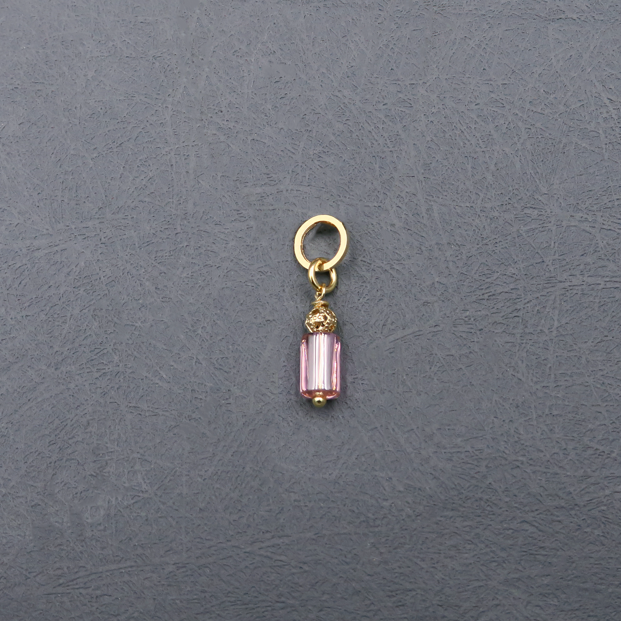 צ'ארם קריסטל ורוד עדין