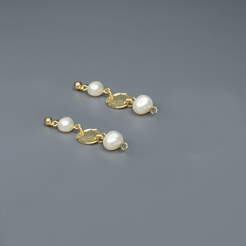 Long pearl earrings
