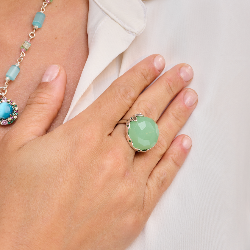 טבעת כסף משולבת עם אופליט ירוק