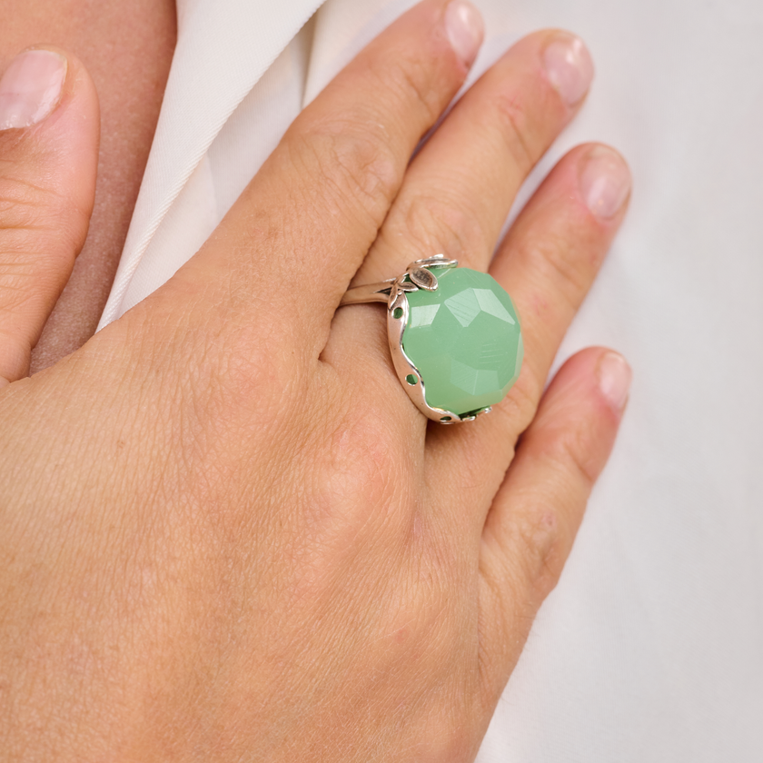 טבעת כסף משולבת עם אופליט ירוק