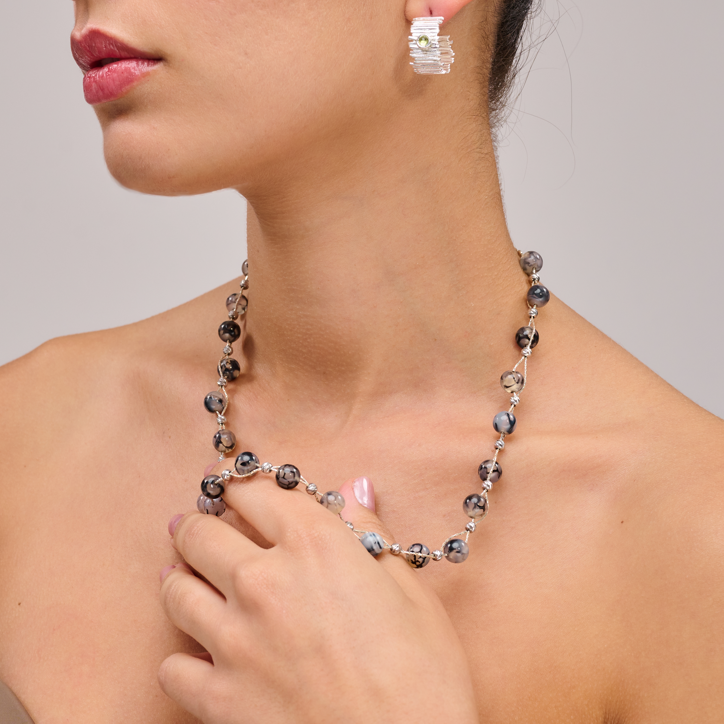 שרשרת עבודת יד מאבני אגת