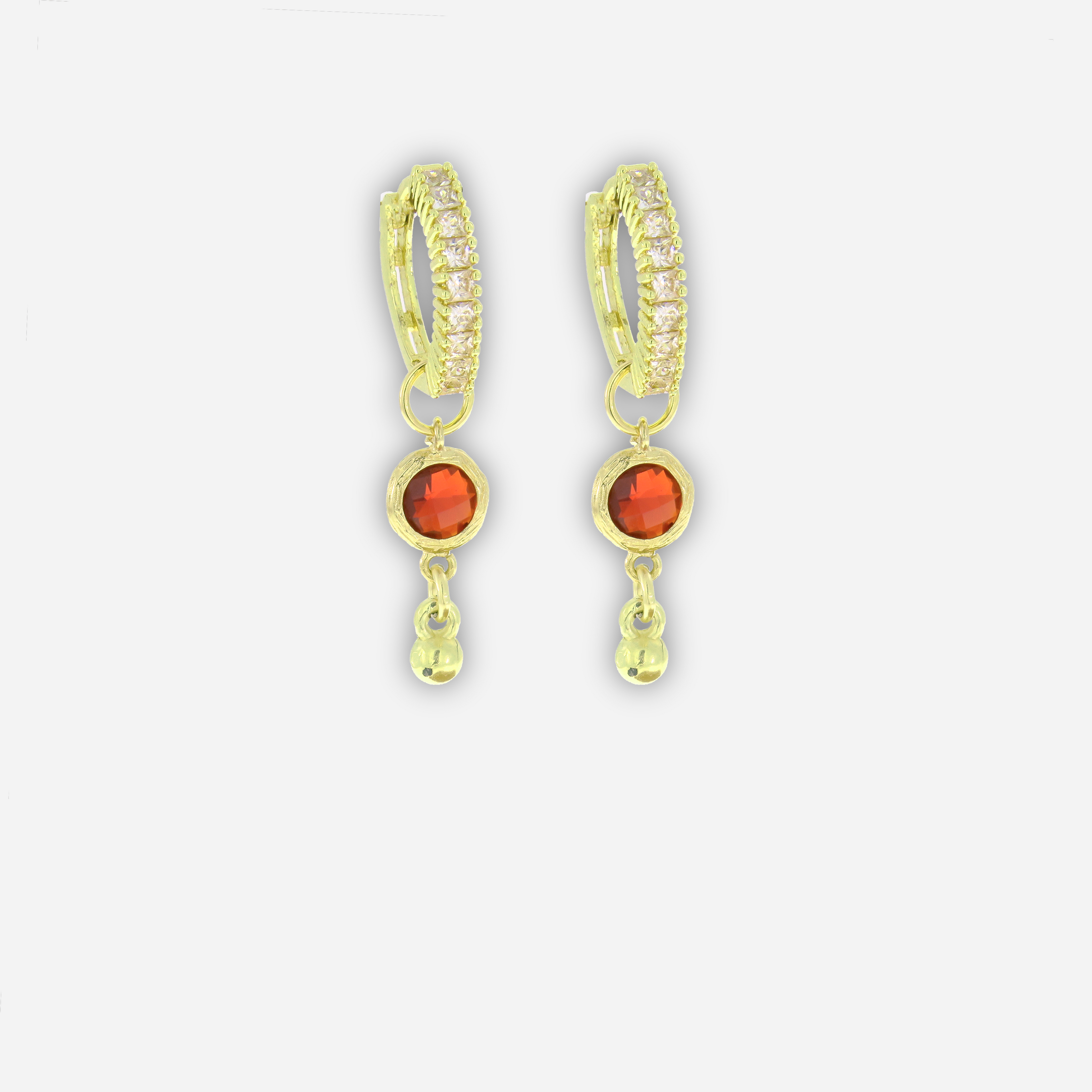 Hally עגילי חישוק עם צ'ארמים זירקוניה אדומים